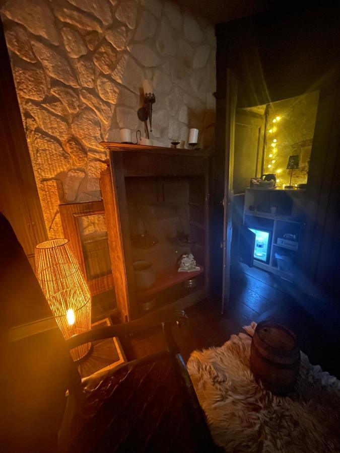 Une Nuit Comme Un Chevalier! Coeur Historique - Hypercentre. Труа Екстер'єр фото